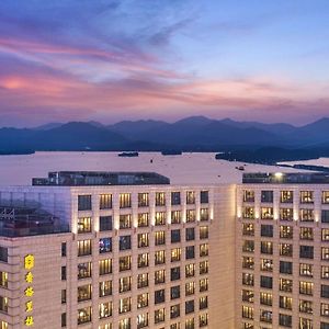 Midtown Shangri-La, Hangzhou - Around 5 Minutes Walking Distance To West Lake